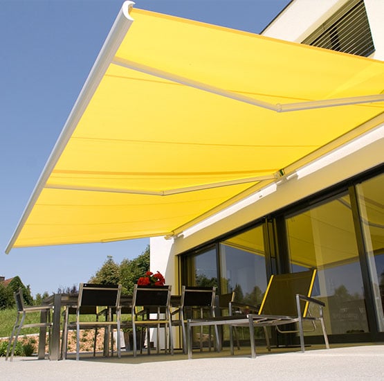 Markisen für die Terrasse kaufen bei Seeckts Bauelemente in Göttingen