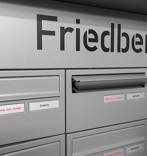 Ausschnitt eines Briefkastensystem – bei Seeckts in Göttingen